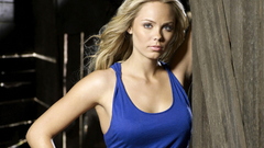 Actress Laura Vandervoort Smallville