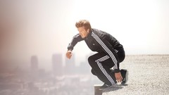 Adidas Celebrity David Beckham sunlight rooftops