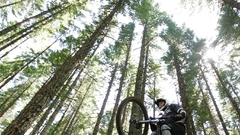 Airborn mountain biker high