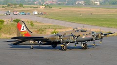 Aircraft airplanes bomber World