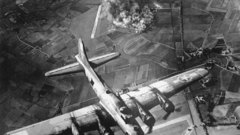 Aircraft military bomber History