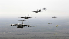 Aircraft military c-17 globemaster