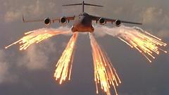 Aircraft military flares c-17