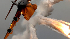 Aircraft military flares c-17