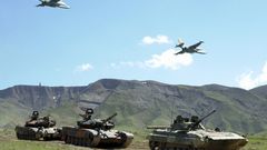 Aircraft military georgia tanks