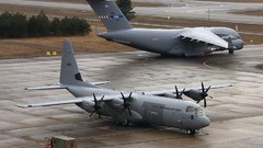 Aircraft Norway military Norwegian Army c-130 Luftforsvaret P-3
