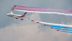 Aircraft Red Arrows airliners