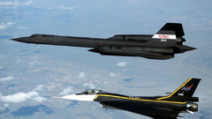Aircraft SR-71 Blackbird f-16