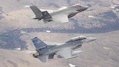 Aircrafts military planes f-16