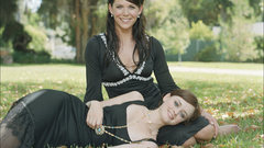 Alexis bledel lauren graham