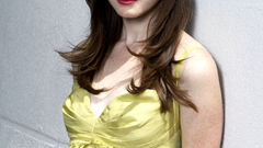Alexis bledel yellow dress