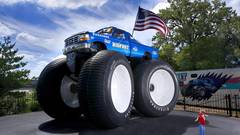 American Flag Bigfoot Hazelwood