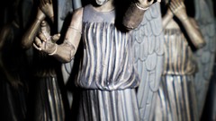 Angels statues Doctor Who