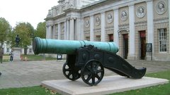 Antique cannon ottoman sultan