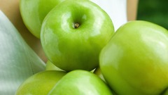 Apple Inc. bowls Green