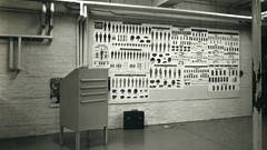 Army military indoors czech