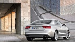 Audi audi s5 luxury sport cars