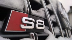 Audi S8
