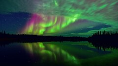 aurorae nature water reflection night