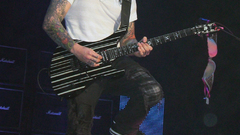 Avenged sevenfold guitarists synyster