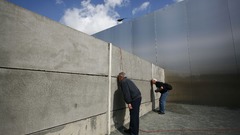 Berlinwall high