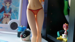 Bikini dolls figurines seena