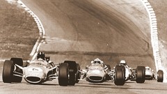 Black and white Drive lotus McLaren Ferrari formula one Graham 