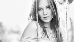 Black and white woman monochrome blondes models Met-Art 