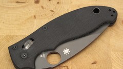 Black spyderco manix