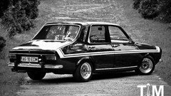 Black tuning retro Dacia 1300