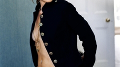 Blondes Actress cleavage Keira