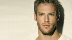 Blondes Men Levi Poulter