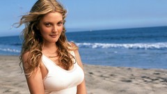 Blondes woman Actress Drew