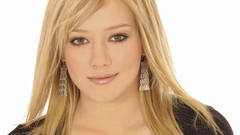 Blondes woman Actress Hilary