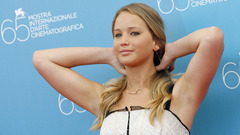 Blondes woman Actress jennifer