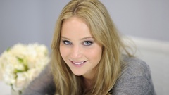 Blondes woman Actress jennifer