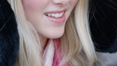 Blondes woman annasophia robb