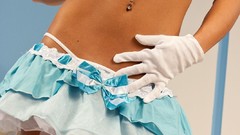 Blondes woman blue costume