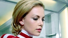 Blondes woman charlize theron