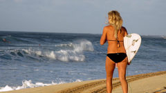 Blondes woman clouds bikini