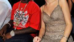 Blondes woman dress taylor