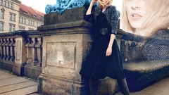 Blondes woman fashion fashion