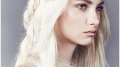 Blondes woman game of