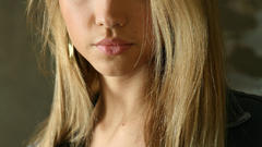 Blondes woman Goldie A