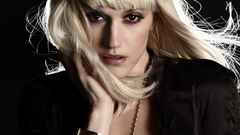Blondes woman gwen stefani