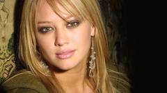 Blondes woman Hilary Duff