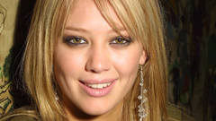 Blondes woman Hilary Duff