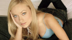 Blondes woman jeans models