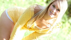 Blondes woman Jewel A