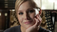 Blondes woman Kristen Bell